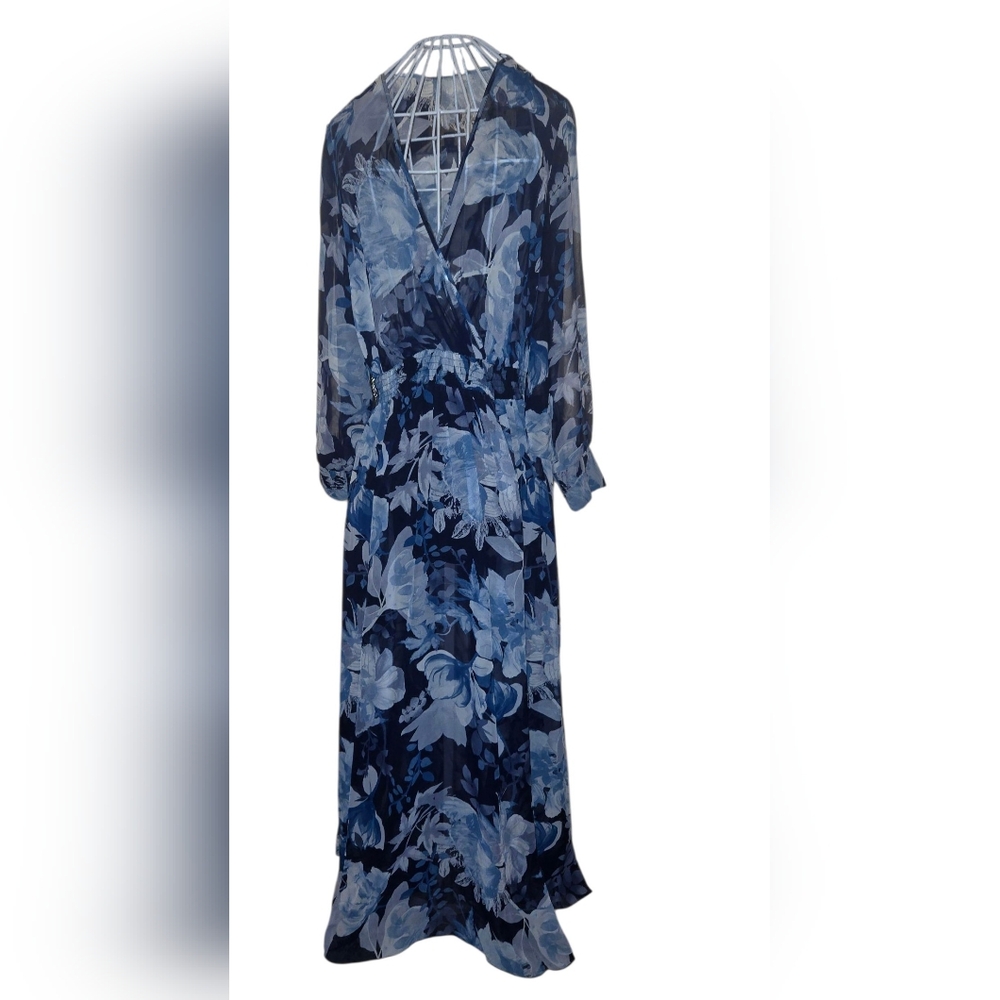 KATE AND LILY, Size 14 , Navy Floral Long Sleeve Maxi Dress